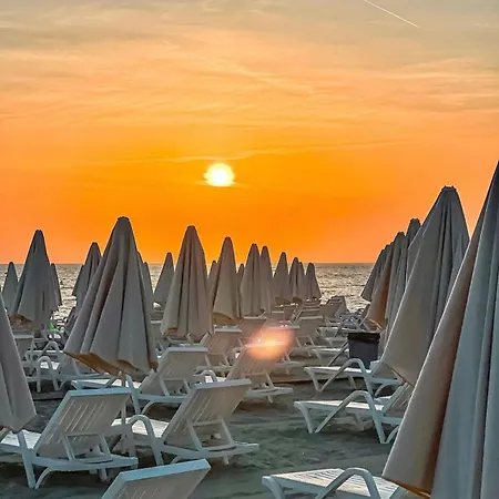 Noar Luxury Lägenhet Golem (Tirana)