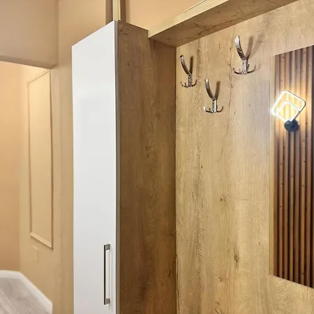 Noar Luxury Apartment